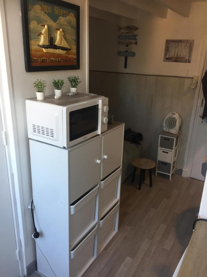 Appartamento Studette Tiny House De L Eglise 12 M2 Ault Esterno foto